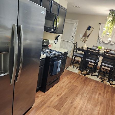 Laribond'S Place Houston Texas المظهر الخارجي الصورة